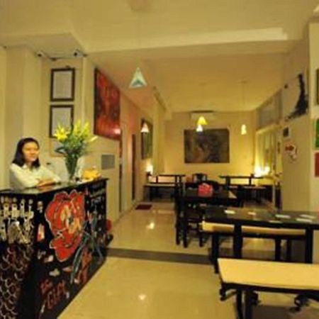 Hue Nino Hotel Bagian luar foto
